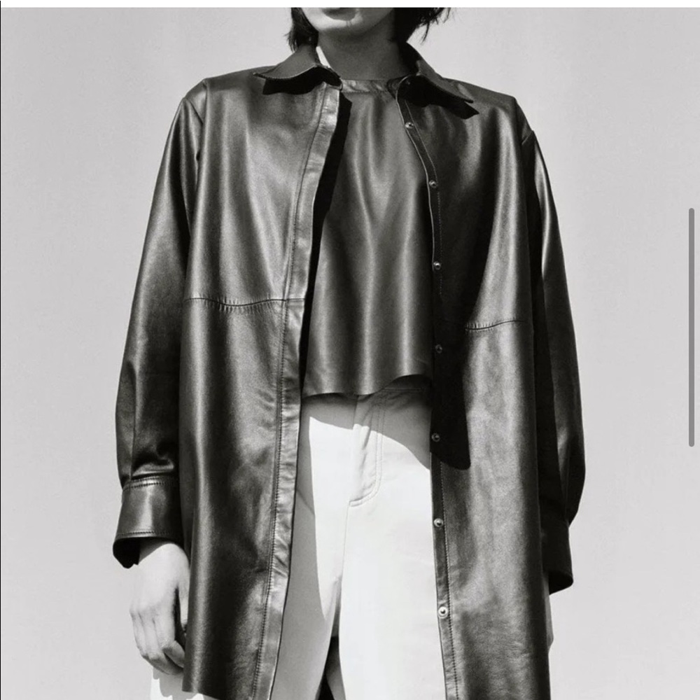 Black leather - Picture 6 of 12